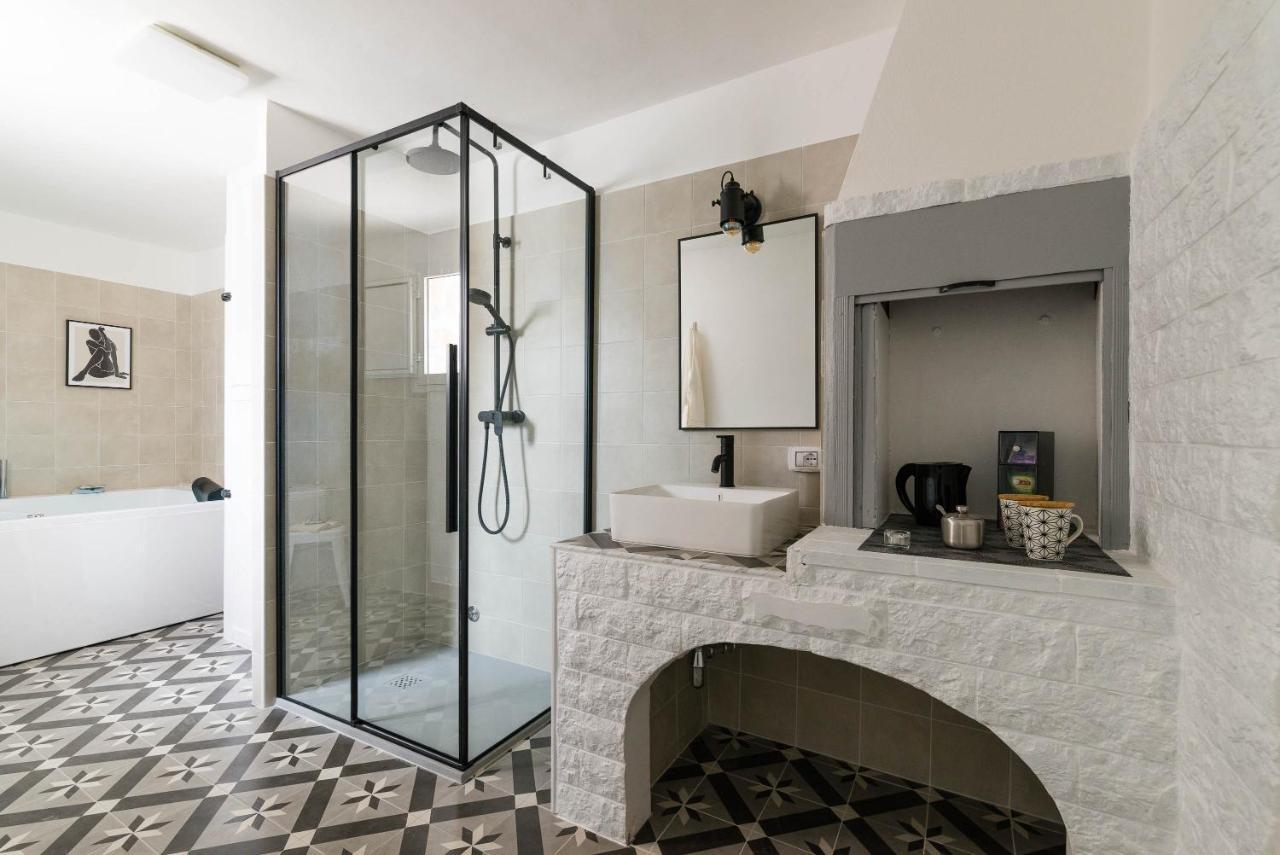 Bianco Sale Holiday Home - Seaview Terraces Ostuni Exteriör bild
